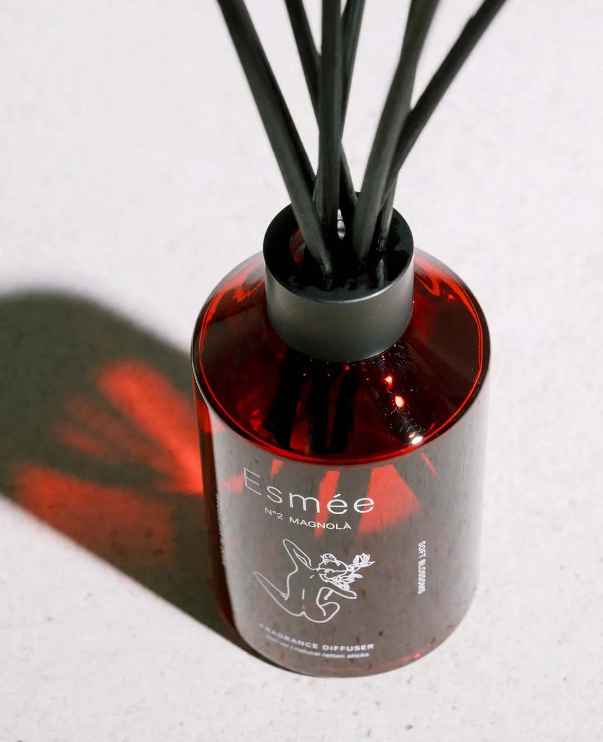 Esmée Premium Scents - N°2 Magnolà, Diffusor mit Duftnote "Soft Blossoms", 200 ml, Rot