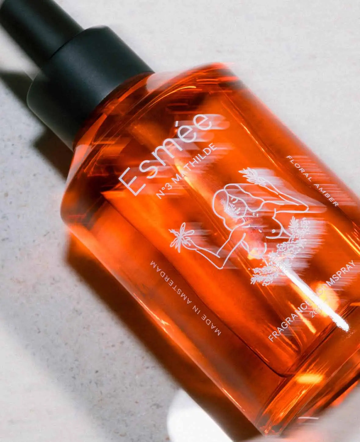 Esmée Premium Scents - N°3 Mathilde, Raumspray mit Duftnote "Floral Amber", 200 ml, Orange