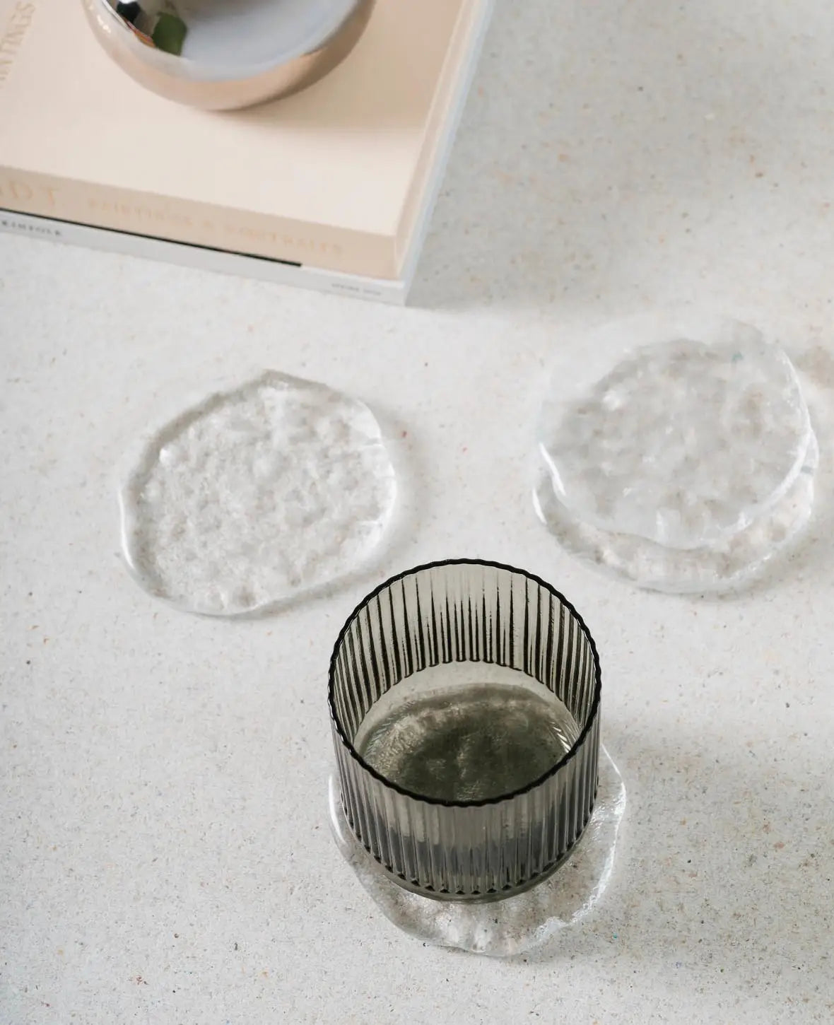 4er Set Untersetzer aus Glas im Scandi Style