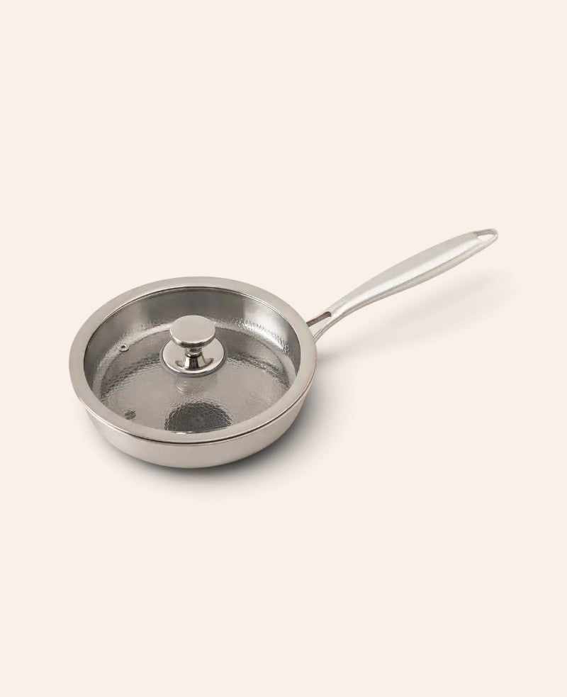 Titan Bratpfanne mit Deckel, 24 cm