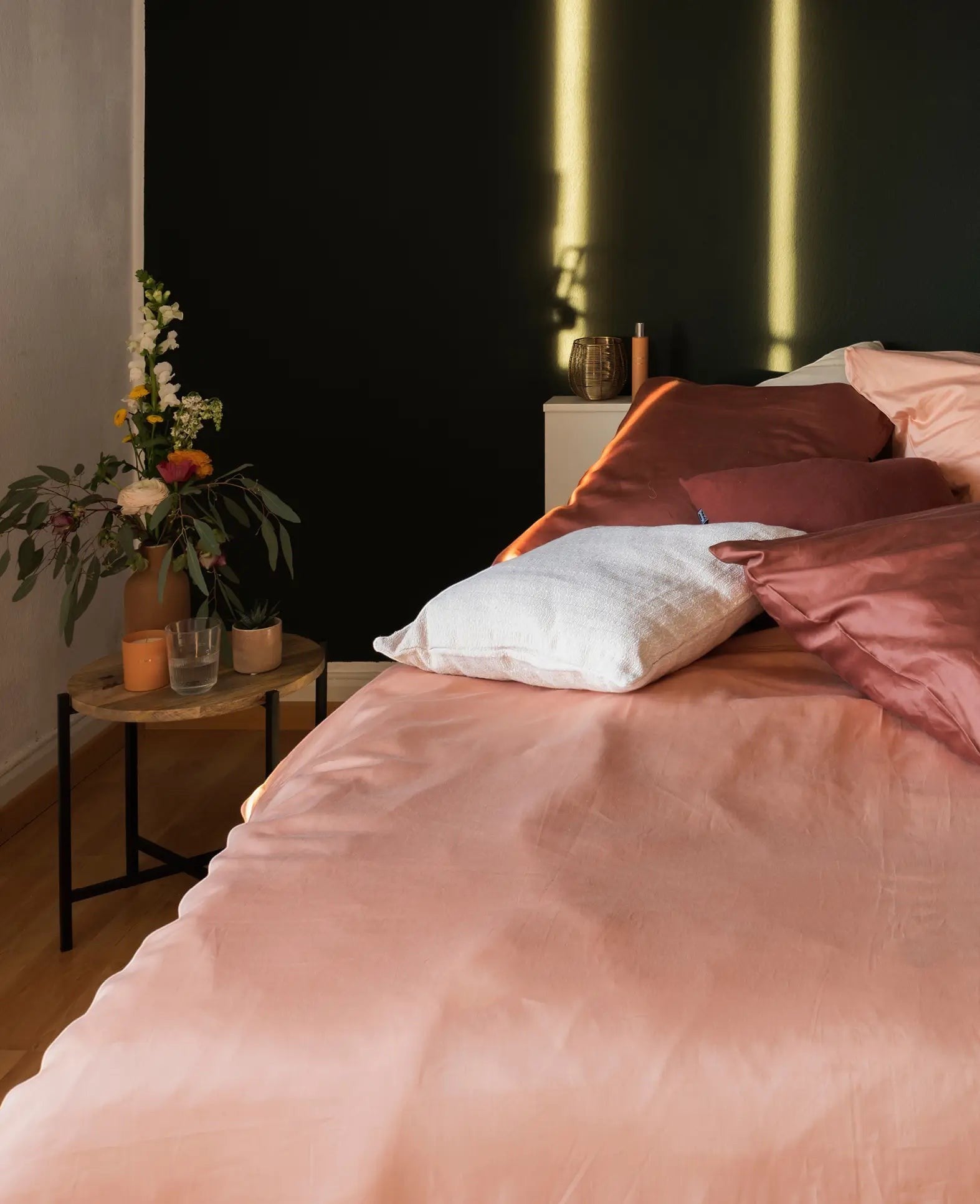 "Thia Soft Peach" Bettbezug / Duvetbezug aus Pfirsichfarben / Altrosa Bio Baumwoll-Satin, 160 x 210 cm