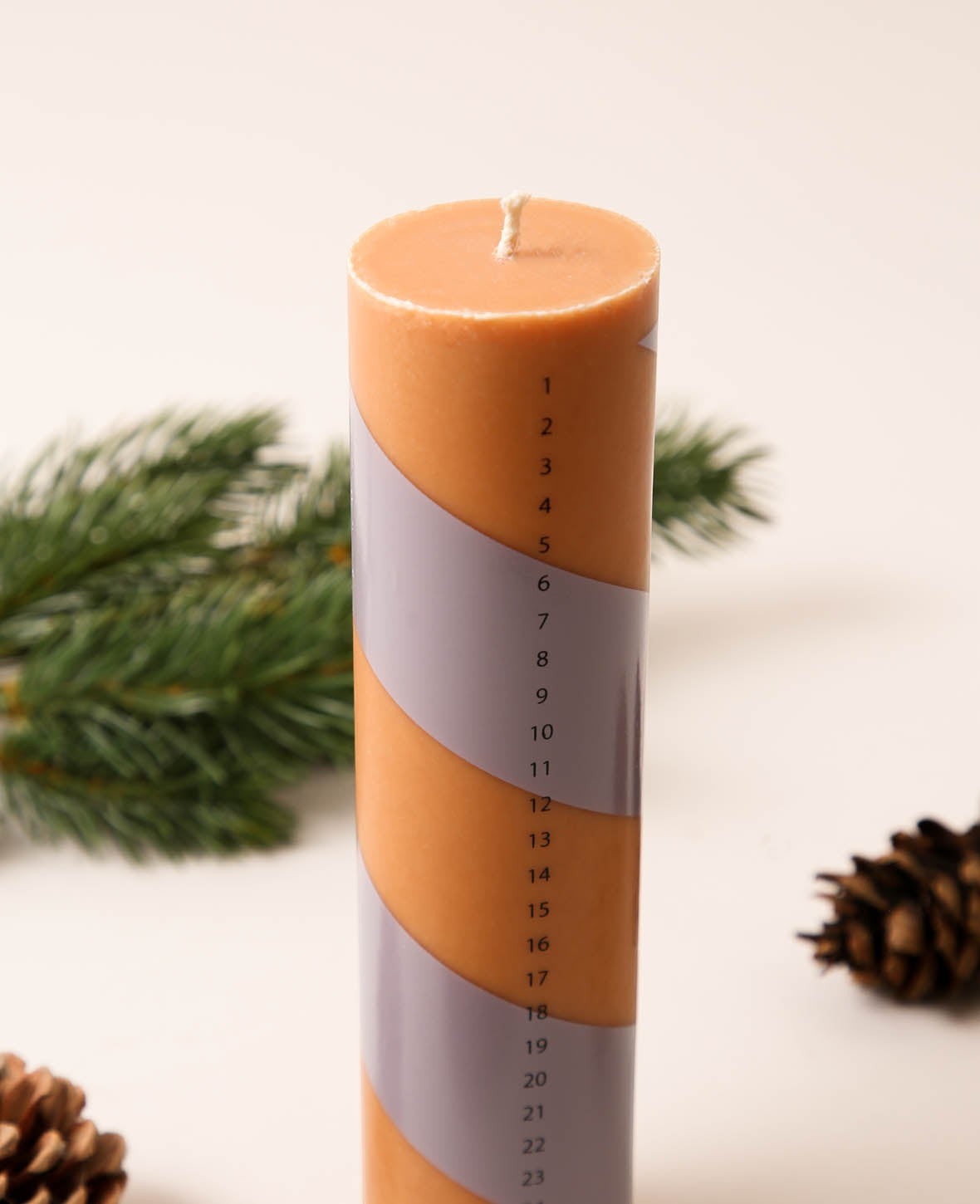 Adventskerze, Orange-Lila
