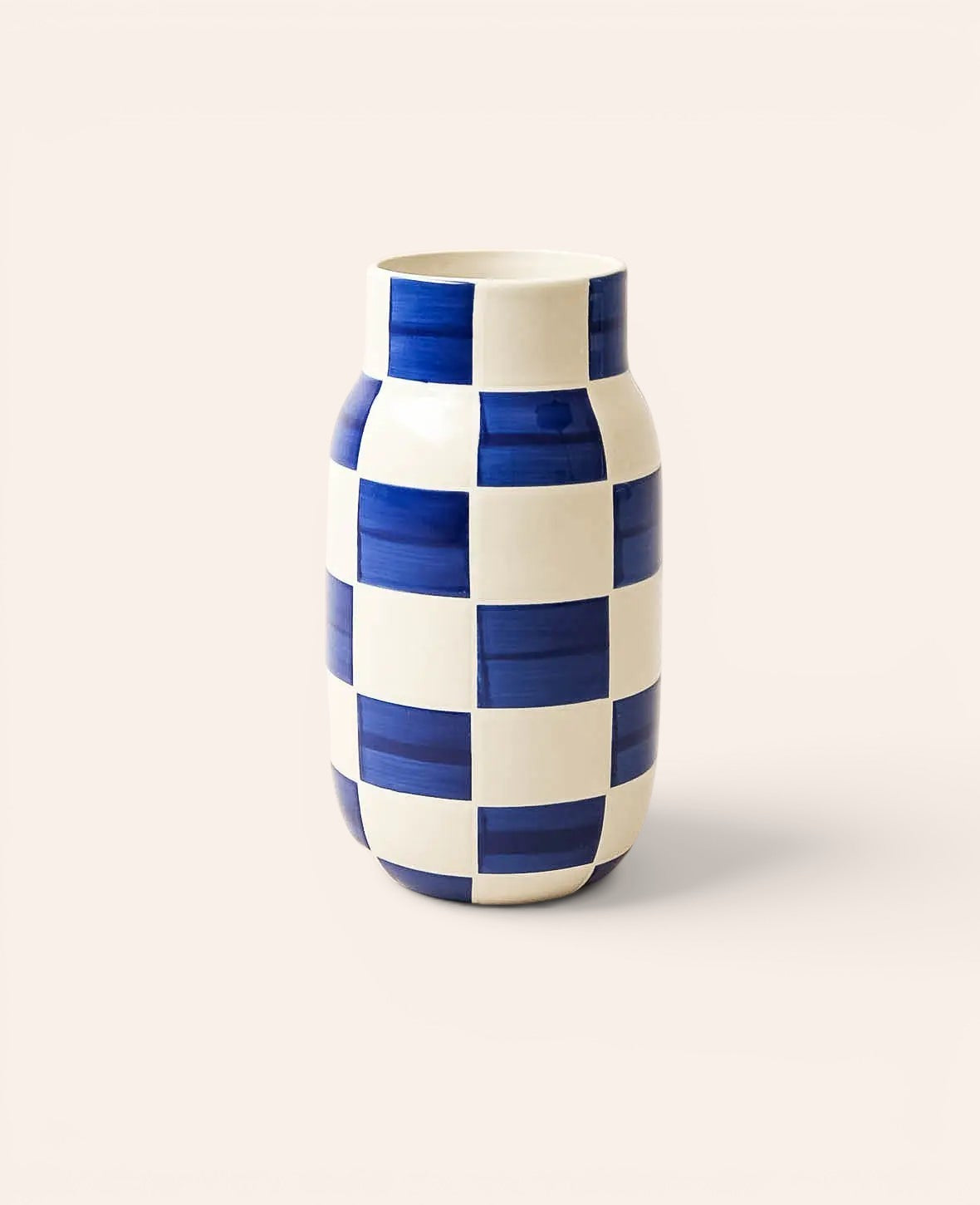 Blau-weiss karierte Keramikvase, H 25 cm x Ø 14 cm