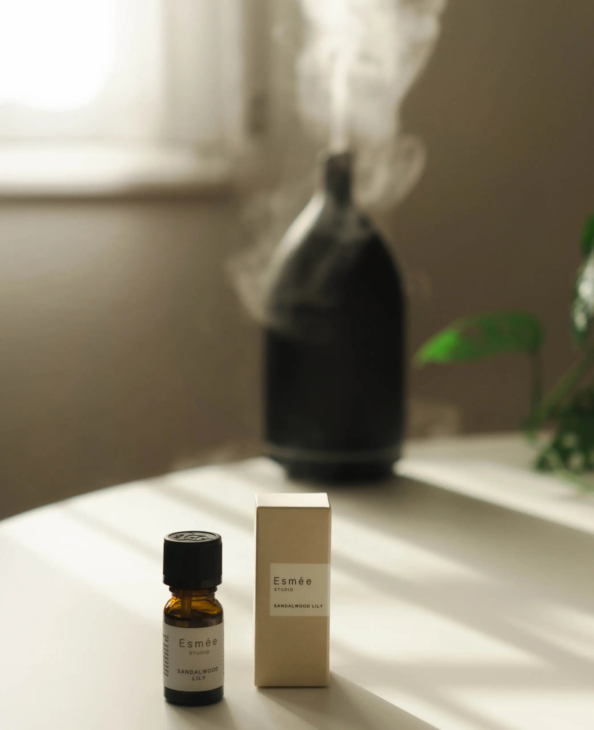 Duftöl / Raumduft für Duftlampen oder Potpurri, Sandalwood Lily, 10 ml