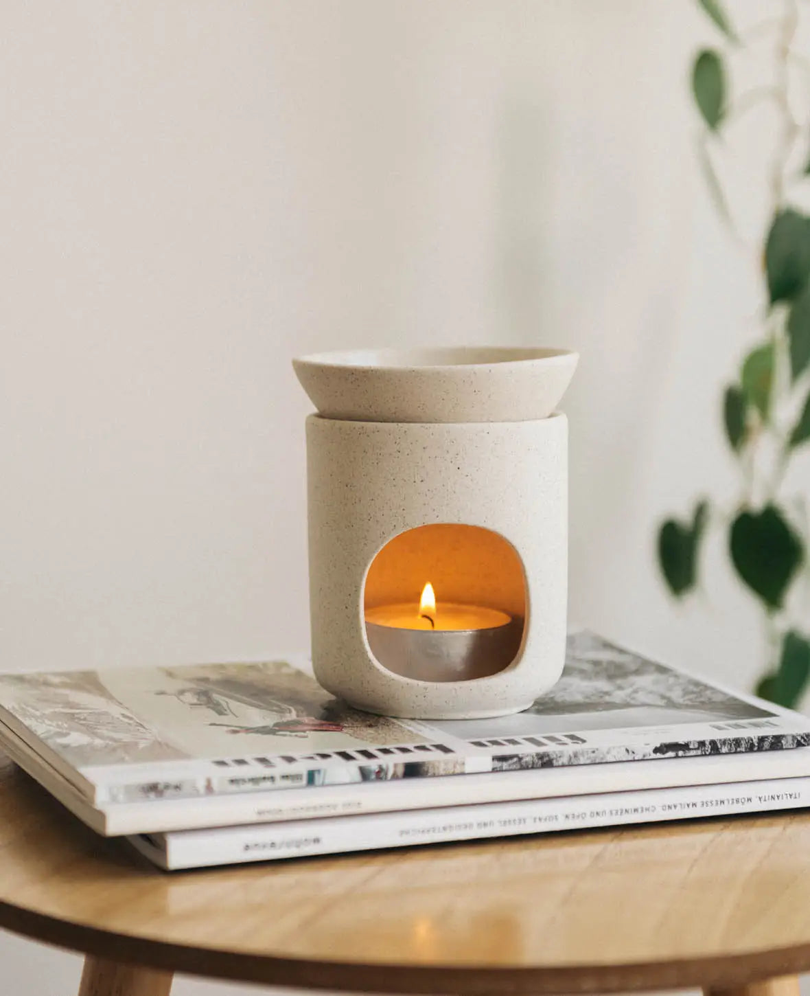 Duftlampe / Teelicht mit Duftölschale / Duftdiffusor, beige mit schwarzen Sprenkeln, Ø 11 cm