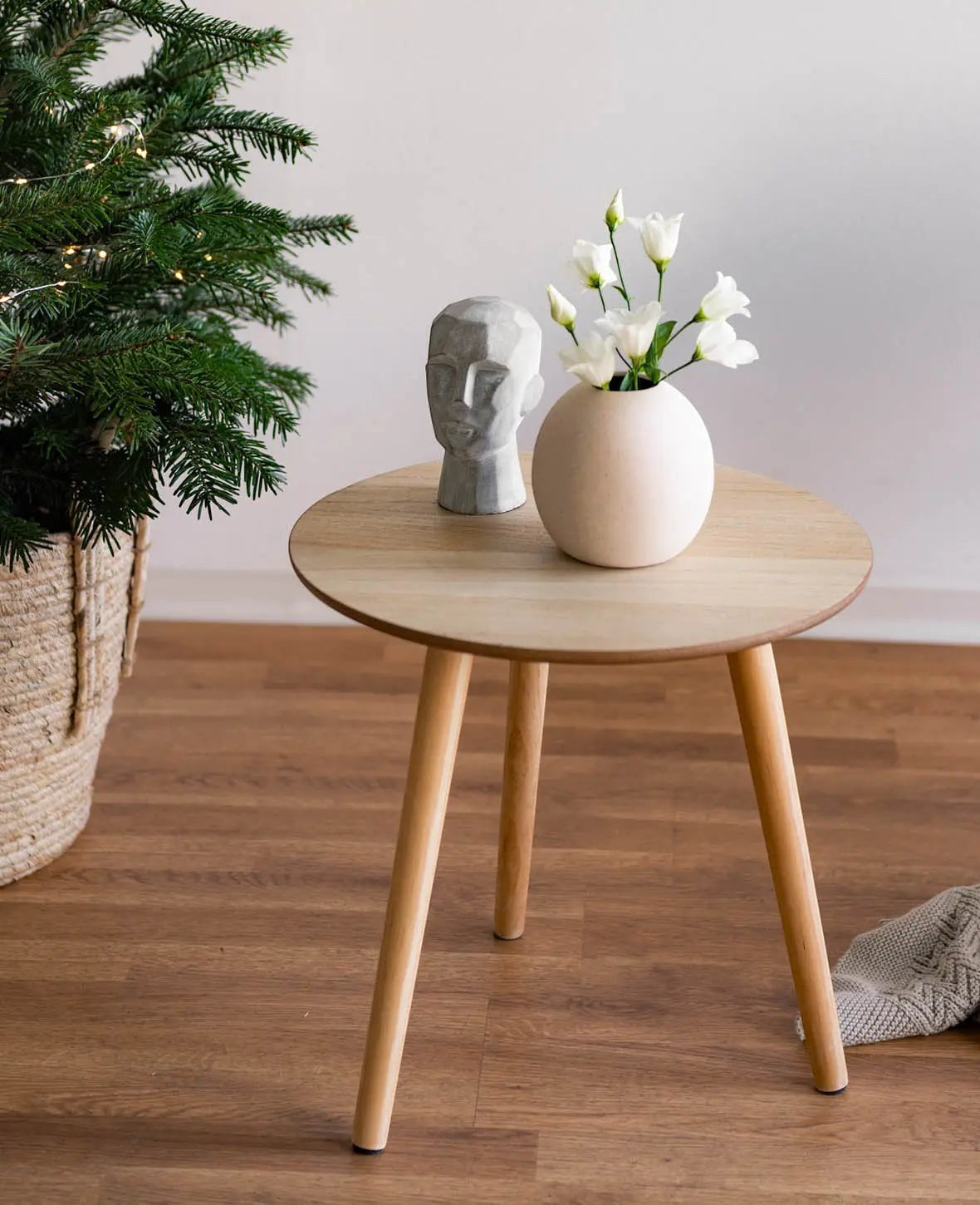 Runder Beistelltisch / Sofatisch / Holztisch aus hellem Holz, Ø 40 cm