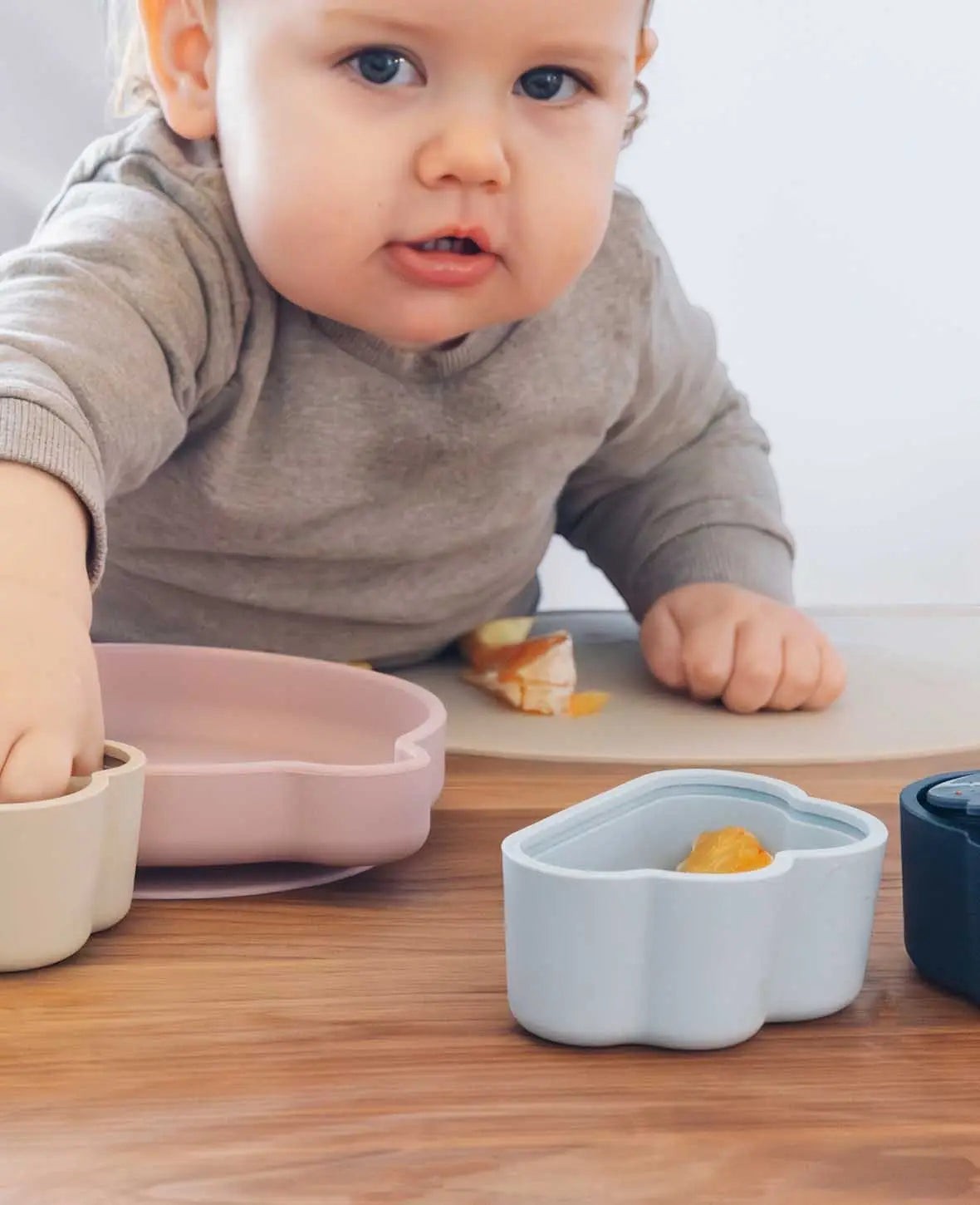 Kinder Lunchbox Set / Snackbox / Aufbewahrungsdosen in Wolken und Bärenform, aus Silikon in Hellblau / Dunkelblau