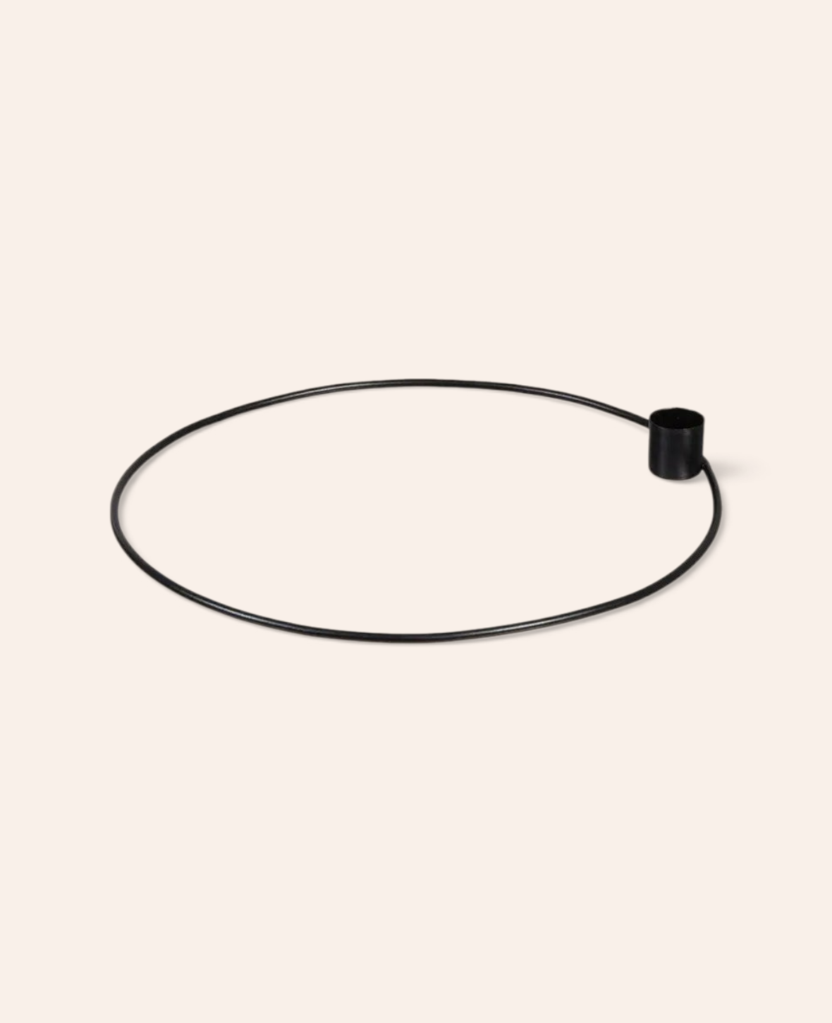 Schwarzer Metall-Kerzenhalter Ring für Stabkerzen, Ø 25 cm