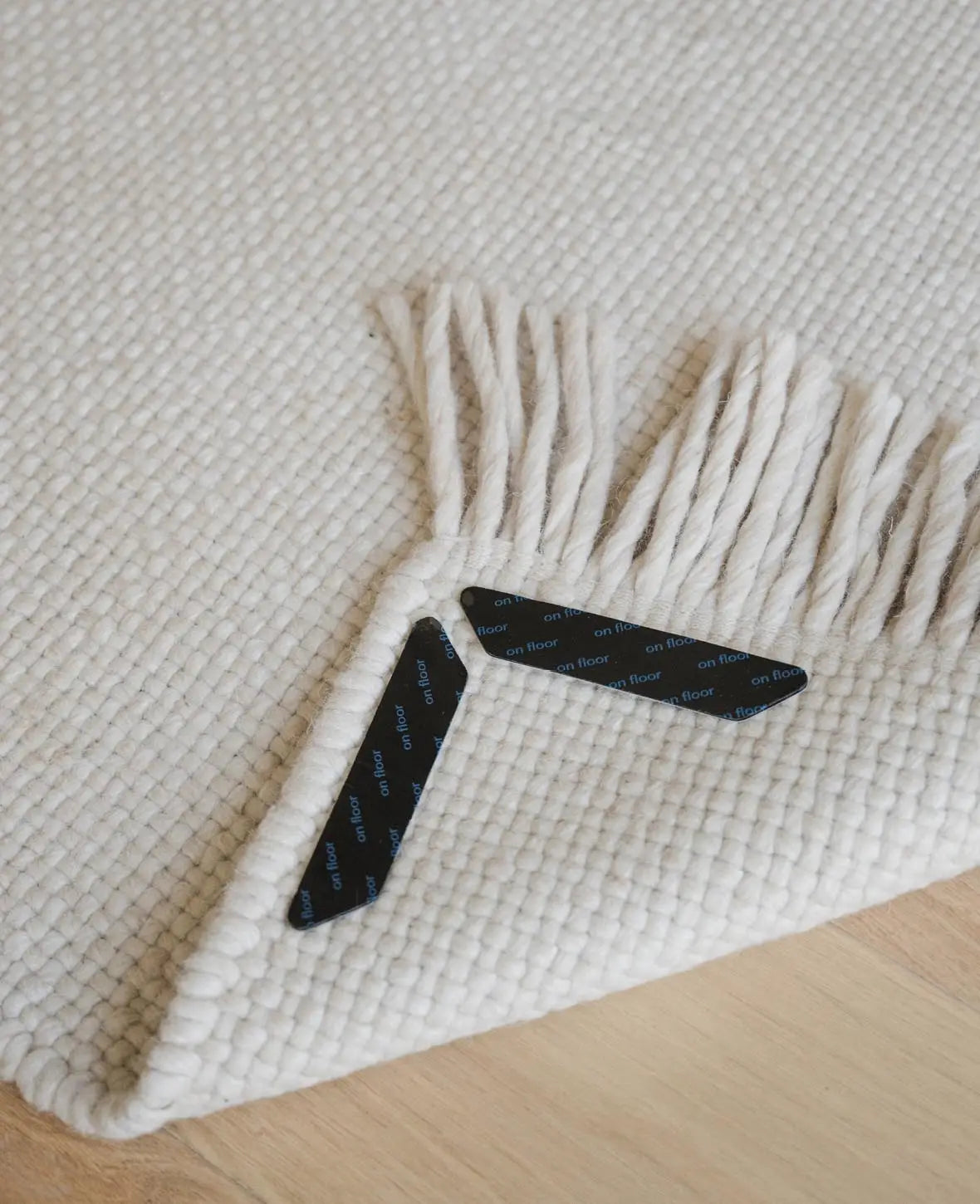 Anti-Rutsch Silikon Pad für Fussmatte / Teppich / Kissen – Schwarz, 8 Stk.
