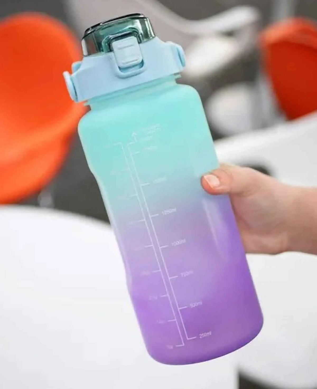 (2L) Tragbare Fitness Trinkflasche mit Zeit Markierung, Grün