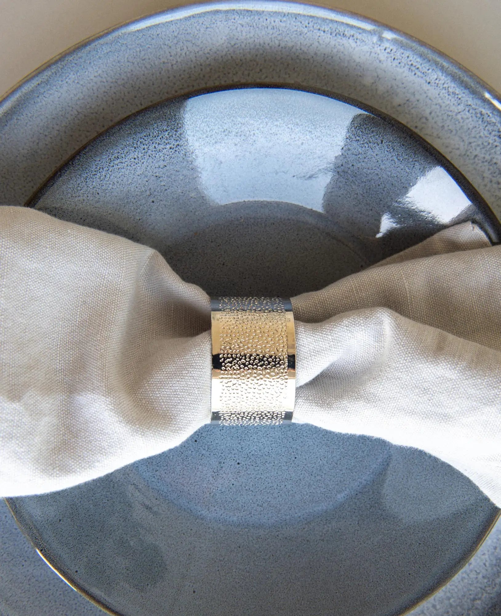 Schlichter, eleganter Serviettenring aus Metall für Stoffservietten, Ø 4.5 cm, Silber
