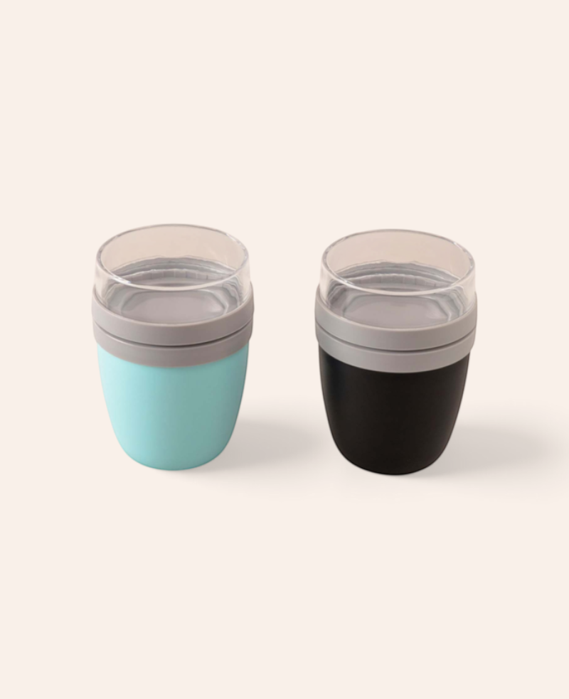 Esmée 2er Set Lunch Pot in Blau und Schwarz aus BPA-freiem Kunststoff mit zwei separaten Behältern für unterwegs