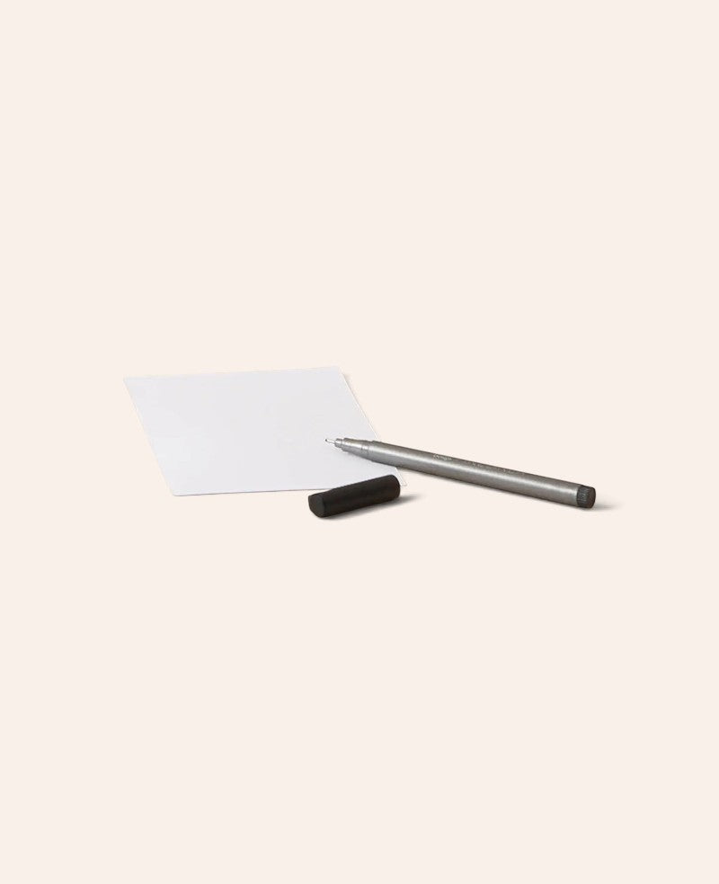 Esmée Postkarte mit Wüsten-Motiv und Kamel-Illustration auf mattem Naturpapier im A6-Format