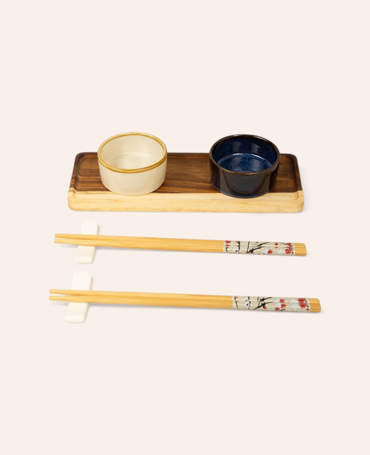 Esmée 9-teiliges Sushi-Set mit Akazienholz-Serviertablett, Porzellanschalen und verzierten Bambus-Essstäbchen