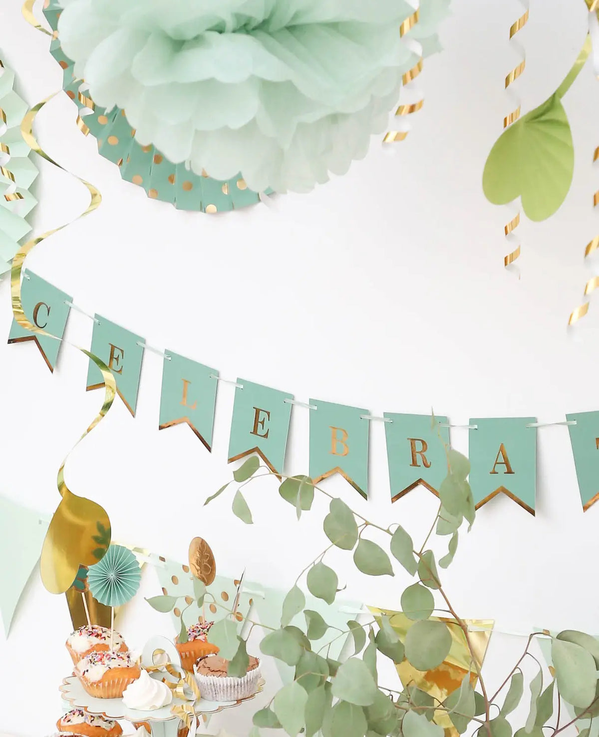 Mini Wimpel Celebrate, Mint, 2 m