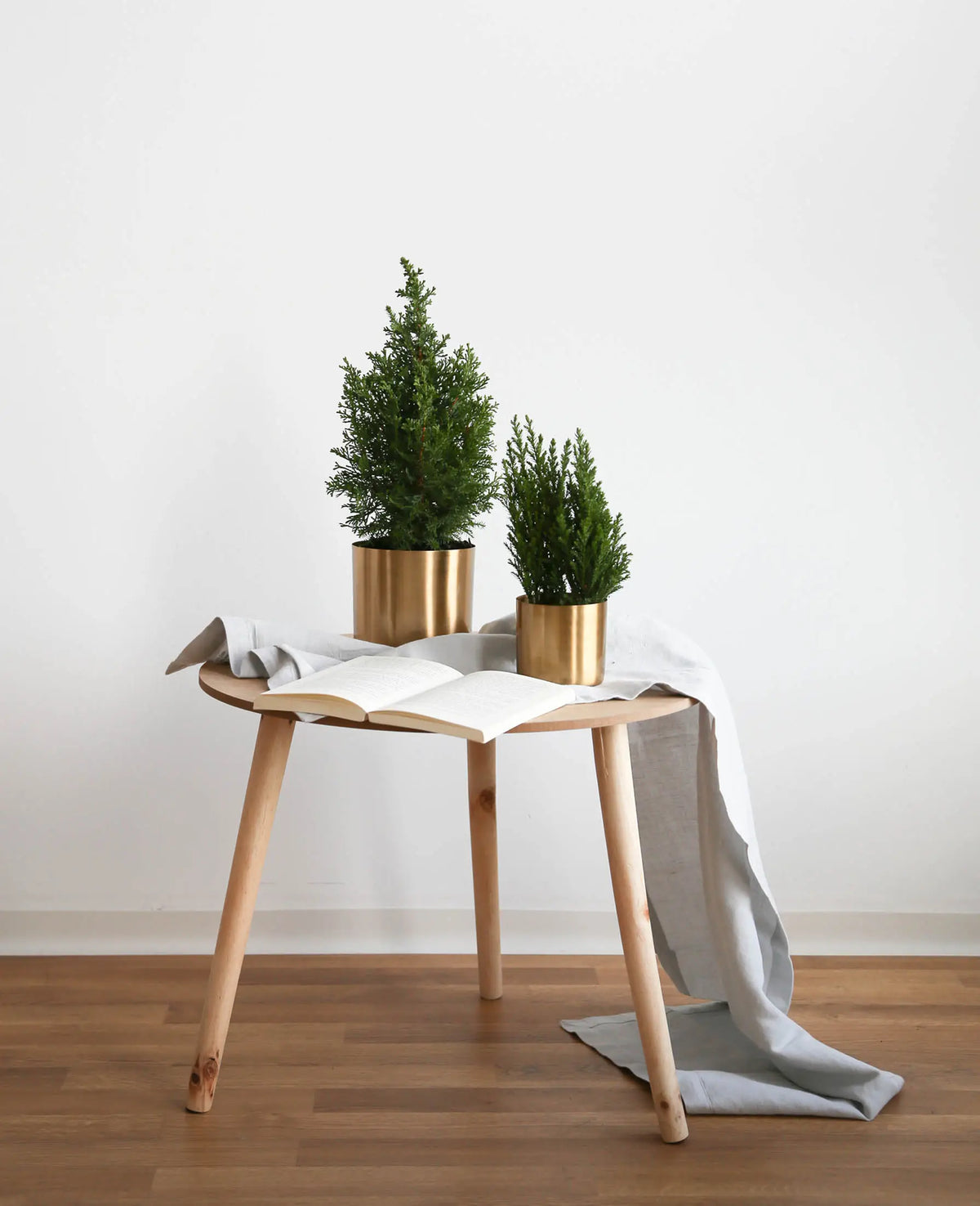 Tischläufer aus hellgrauem Bio Baumwoll-Leinenmix, 40 x 120 cm