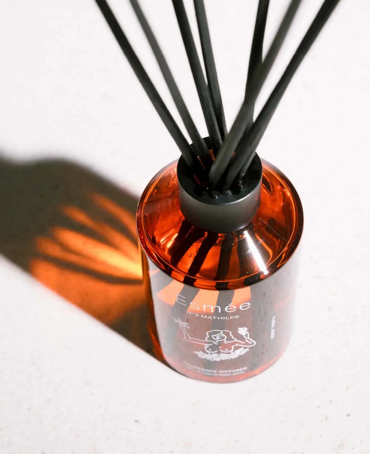 Esmée Premium Scents - N°3 Mathilde, Diffusor mit Duftnote "Floral Amber", 200 ml, Orange