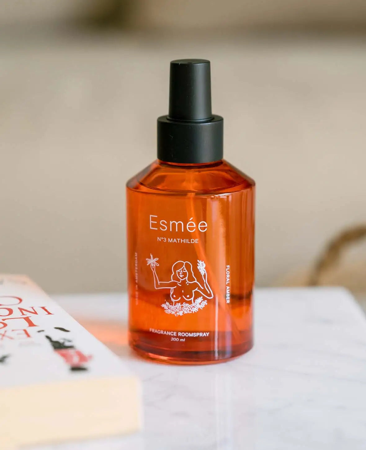 Esmée Premium Scents - N°3 Mathilde, Raumspray mit Duftnote "Floral Amber", 200 ml, Orange