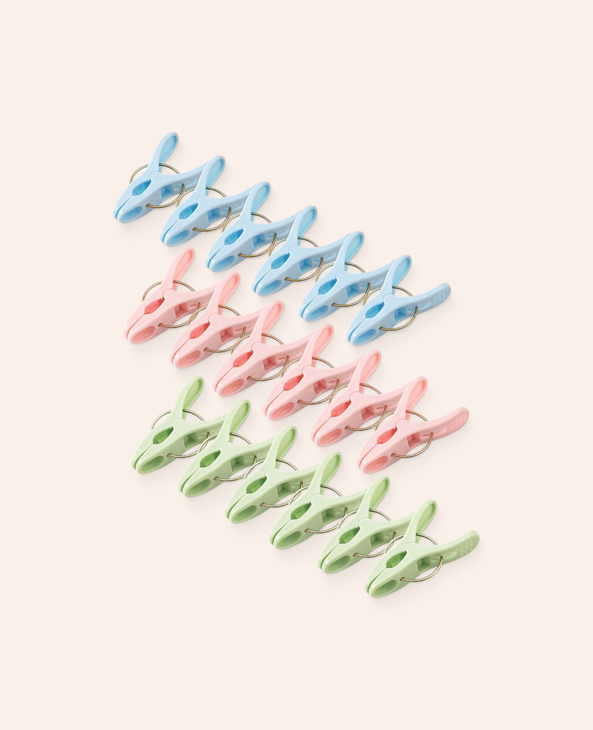 Esmée Set aus 18 kleinen, robusten Kunststoff-Wäscheklammern in Pastellblau, Rosa und Grün mit Metallfeder