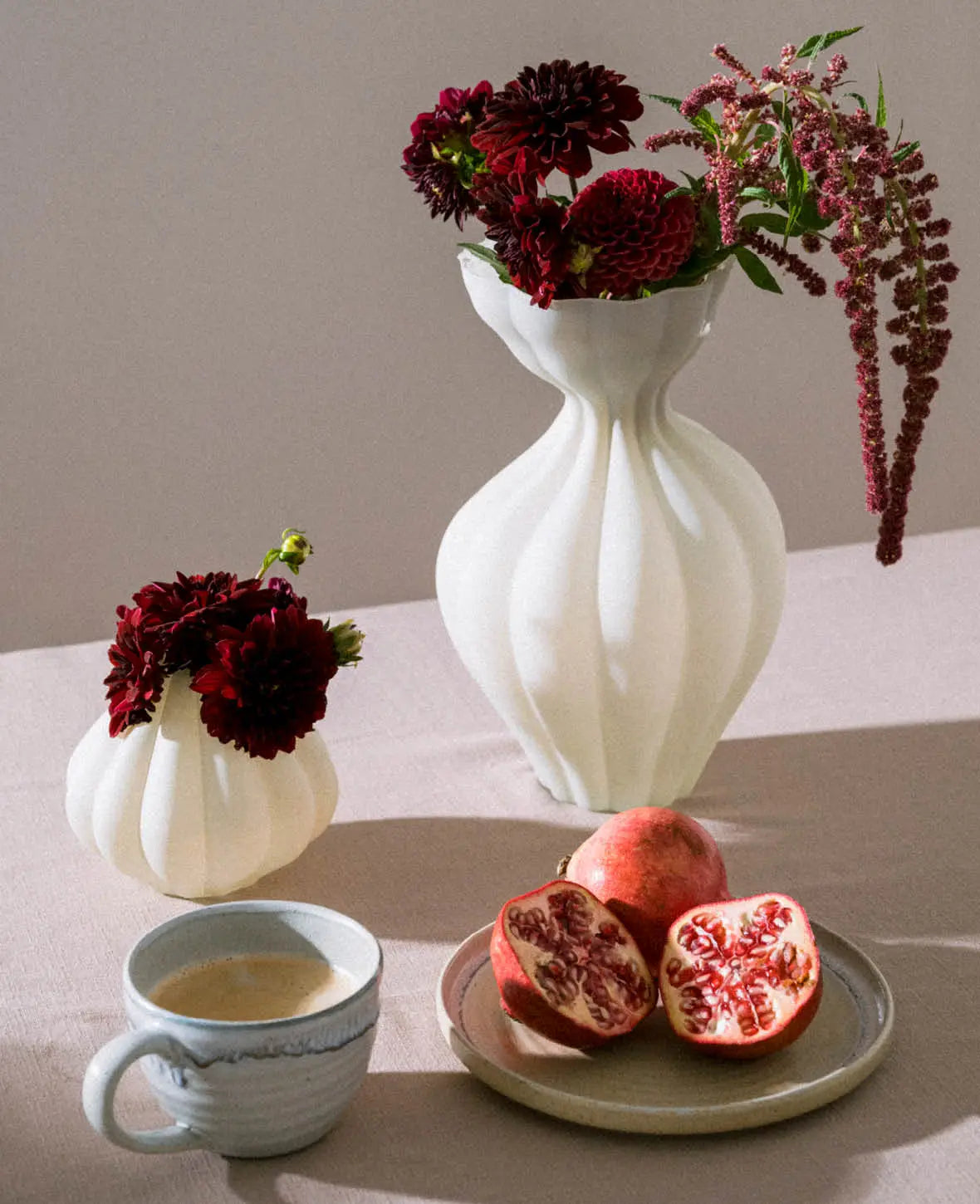 Vase in organischer Form, Beige, Ø 14.5cm