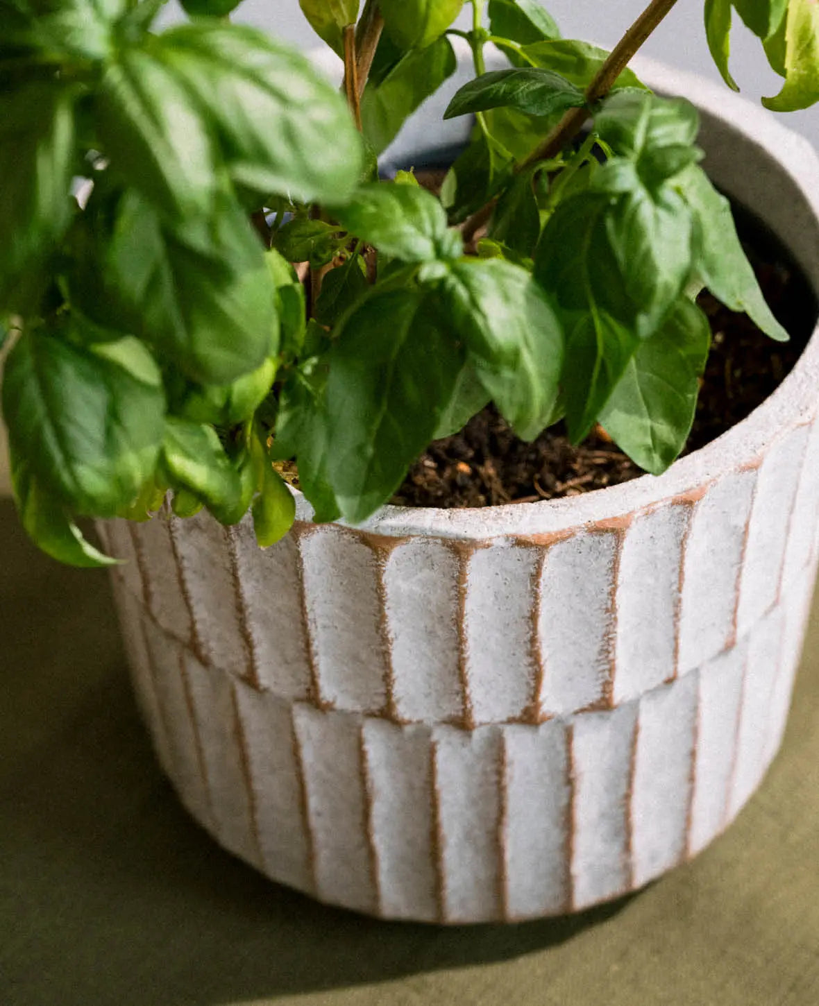 Flowerpot with Structure, Off White, Ø 17.5 cm