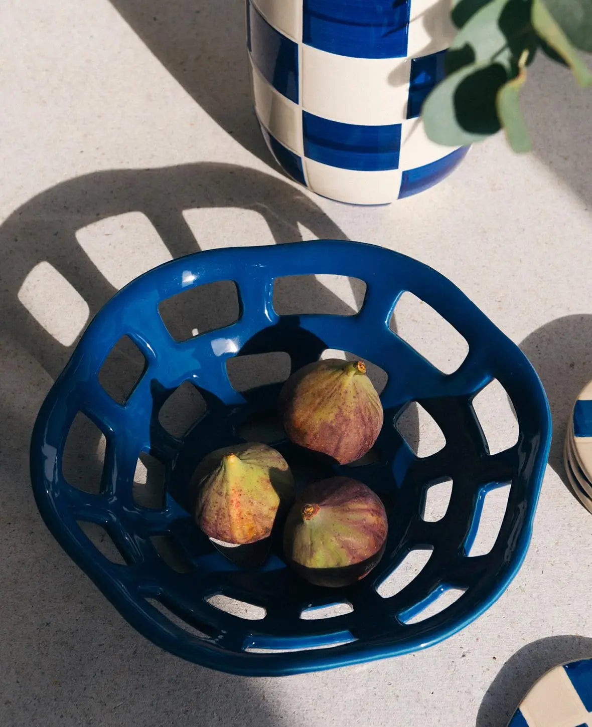 Keramik Fruchtschale / Obstschale in Korb Form, blau, Ø 24 cm