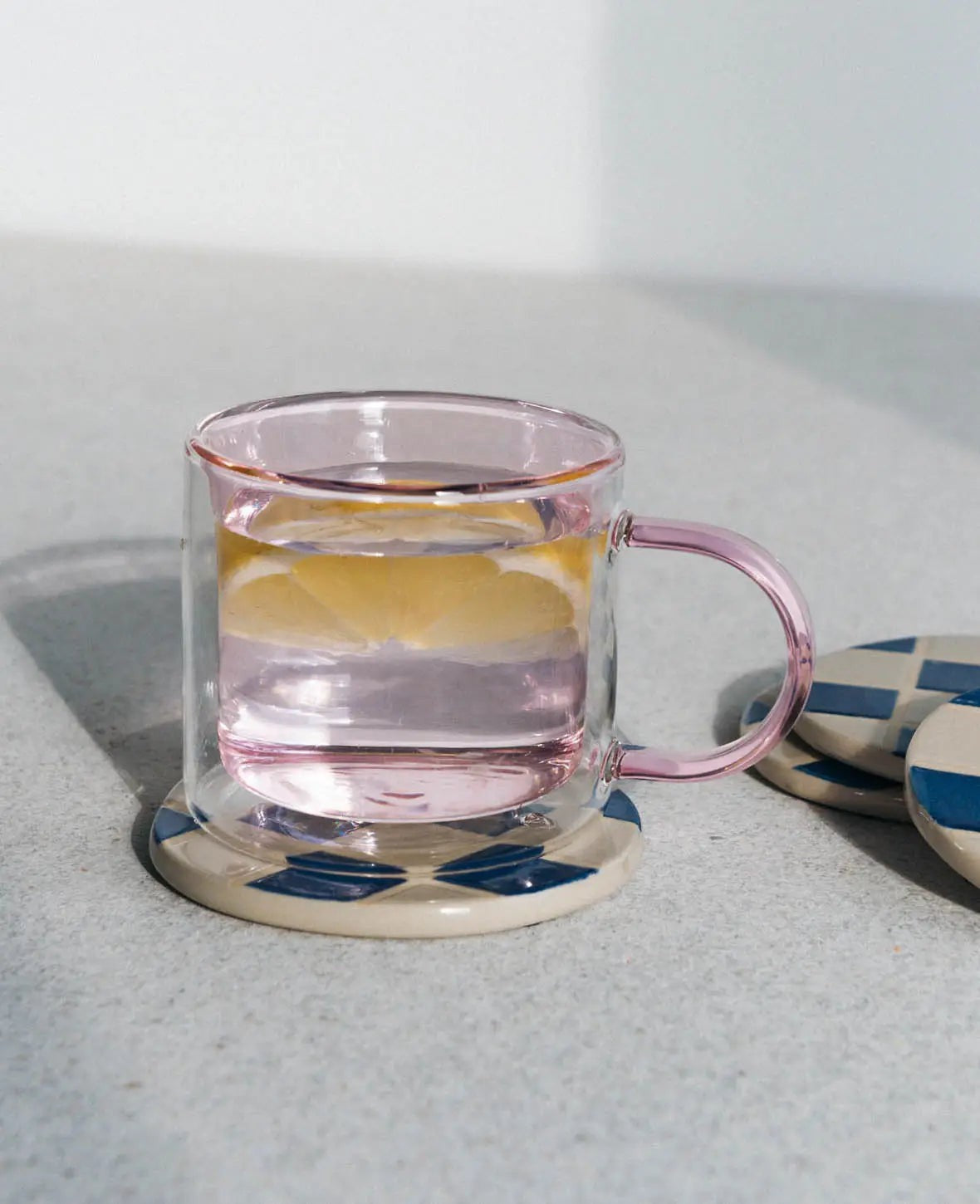 Doppelwandiges Teeglas / Tasse "Lenn", mit Griff, in rosa, 250ml