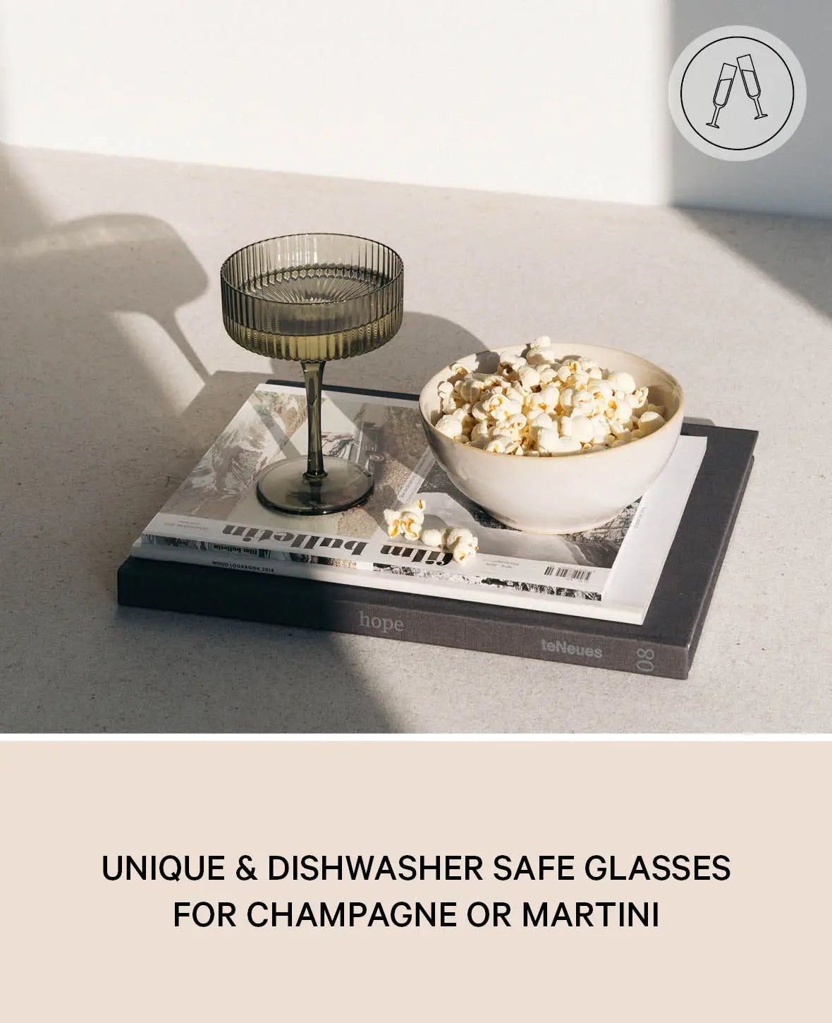 2er Set Champagner / Martini Gläser "Oskar", aus grauem Glas mit Rillenstruktur, Ø 10 cm, 270 ml
