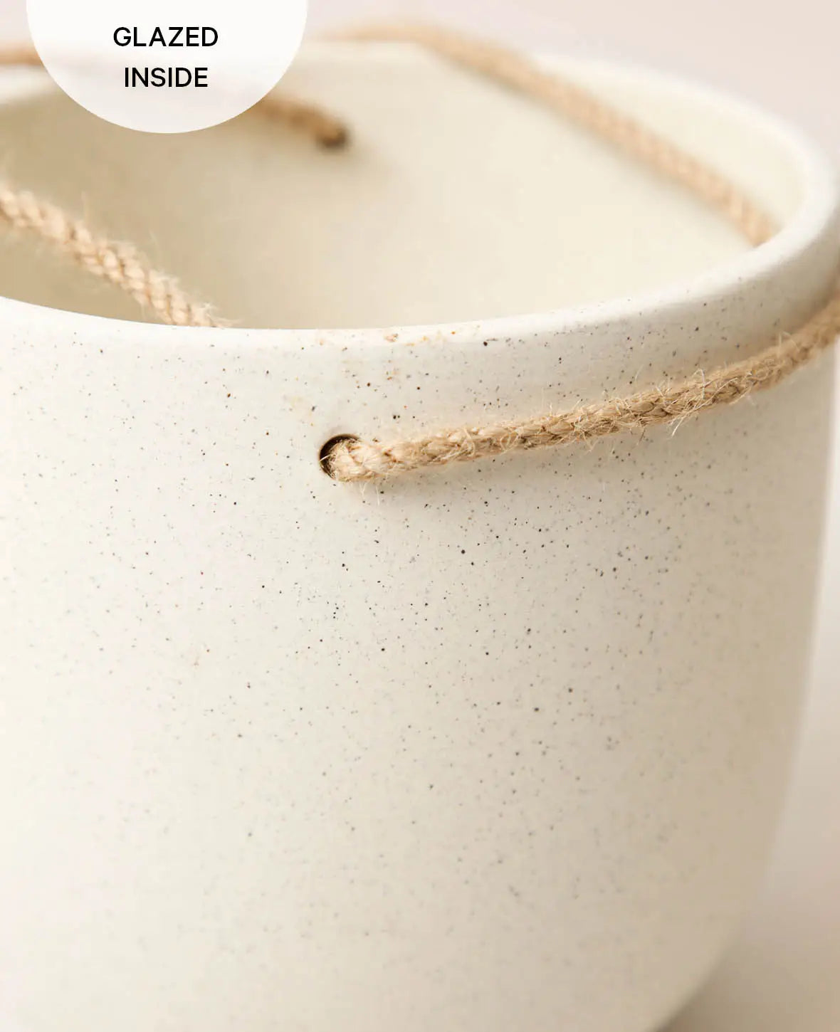Keramik Hängetopf / Hängender Blumentopf mit rauher Struktur, Beige mit Sprenkel, Ø 18 cm
