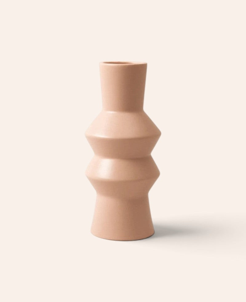 Vase aus Keramik in Altrosa, Ø 12 x H 26 cm