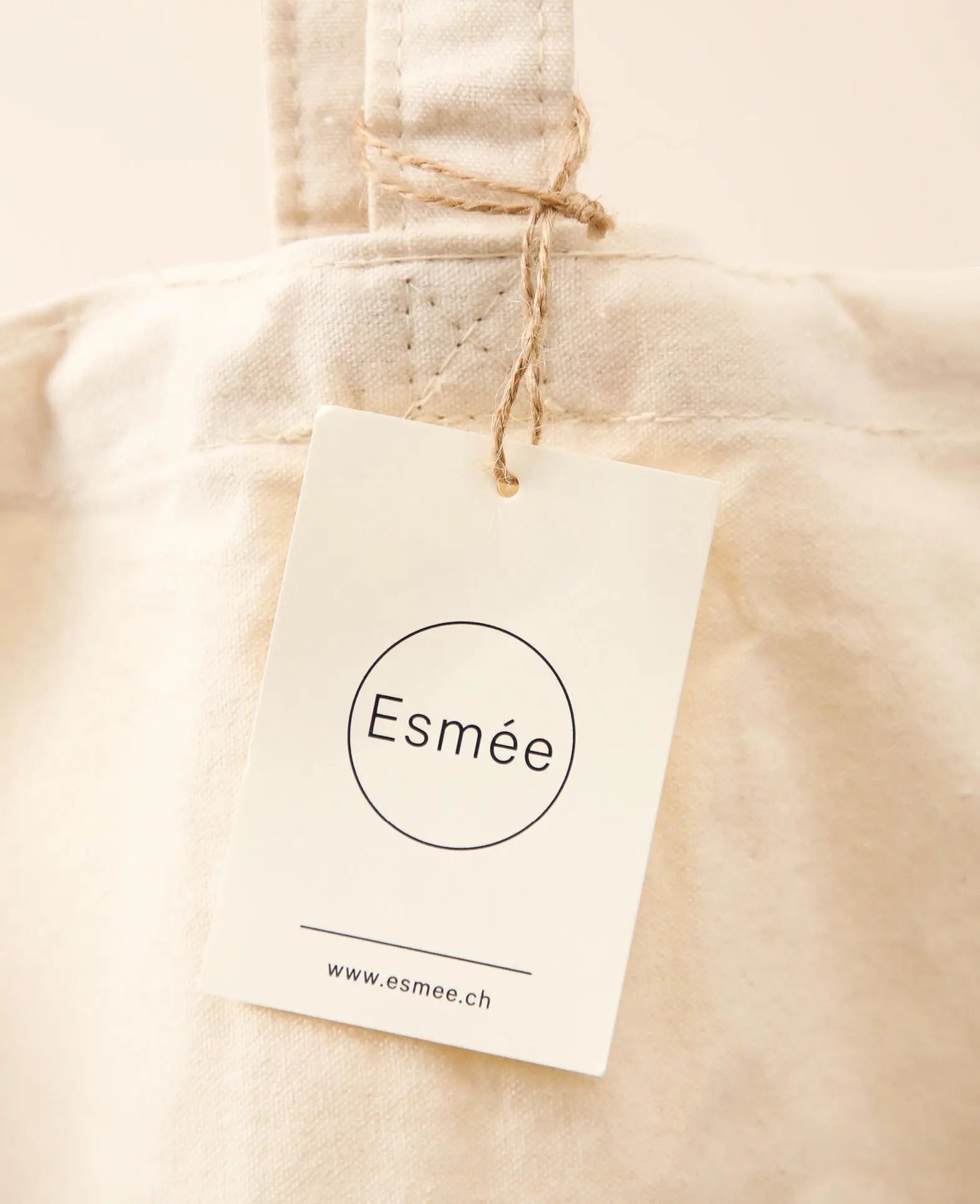 XL Totebag / extra grosse Jutetasche mit weissem Print "Esmée", B 45 x H 42 cm x 11 cm