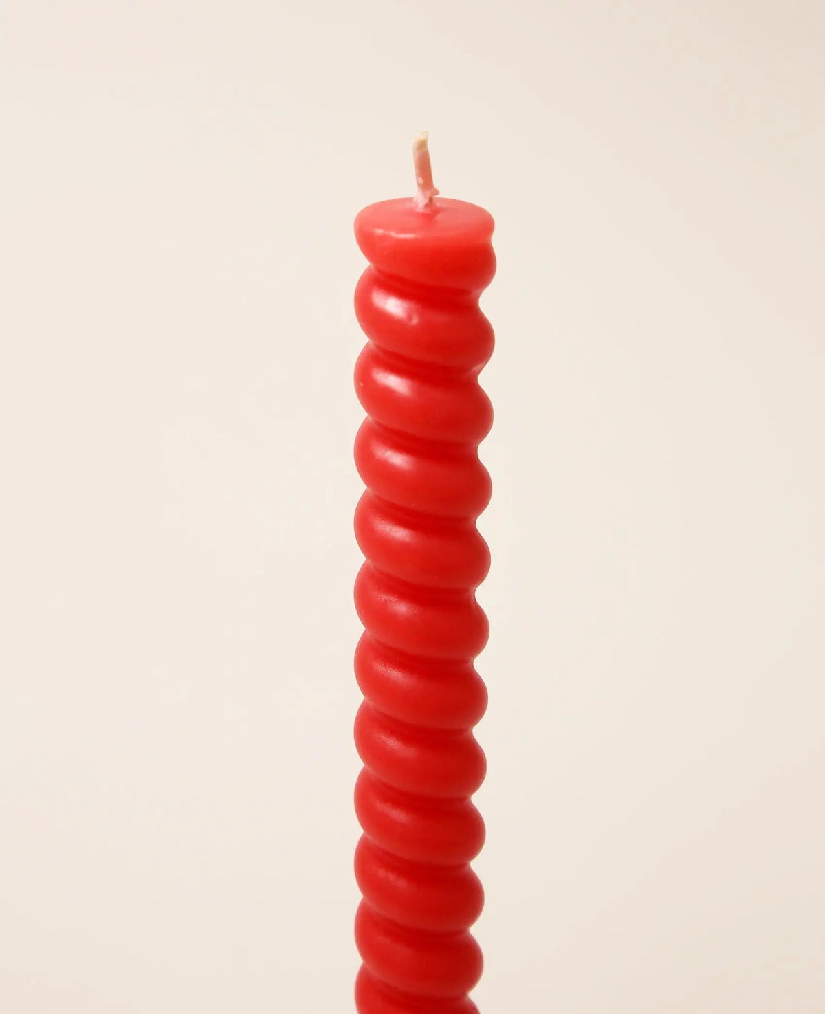 2er Set Stabkerzen / Tafelkerzen mit Twist in Rotorange, 28 cm x 2.4 cm