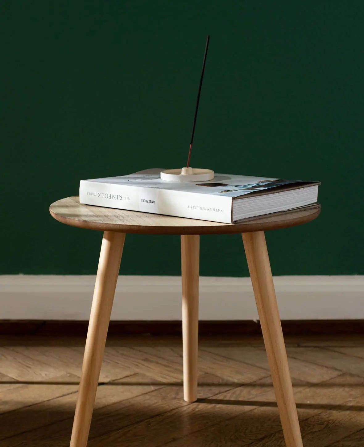 Runder Beistelltisch / Sofatisch / Holztisch aus hellem Holz, Ø 40 cm