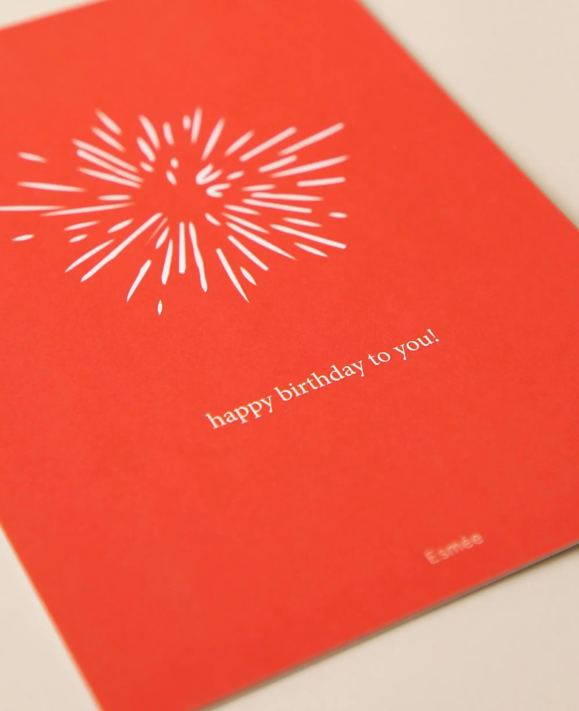 Grusskarte / Postkarte Hochformat "Birthday Bang", 10.5 x 14.8 cm, mit rotem Print und weisser Rückseite