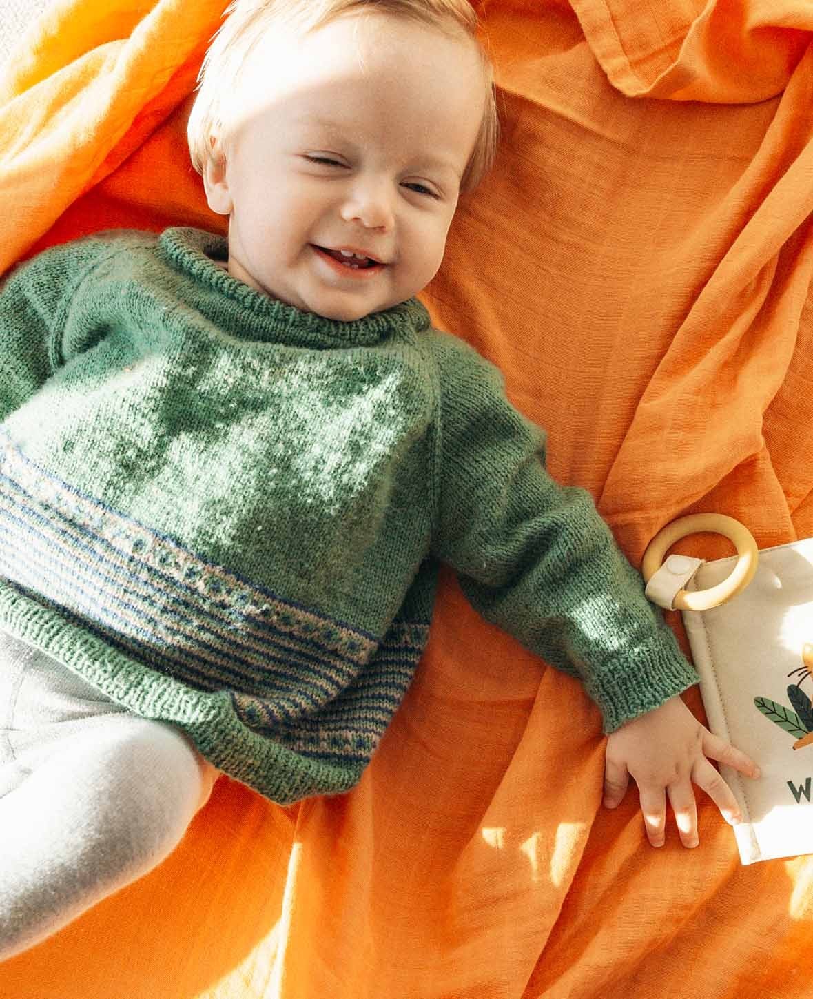 Musselin Tuch / Mulltuch aus 100% Bio Baumwolle als Nuscheli für Babys oder als Mode- und Dekoaccessoire in Dusty Orange, 120 x 100 cm
