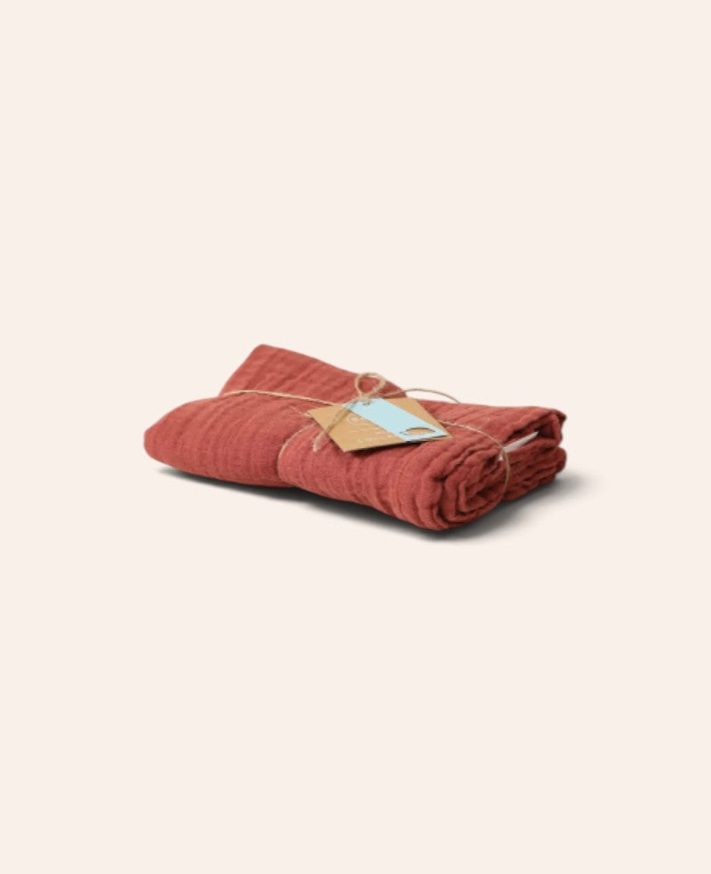 Musselin Tuch / Mulltuch aus 100% Bio Baumwolle als Nuscheli für Babys oder als Mode- und Dekoaccessoire in Rostrot, 75 x 75 cm