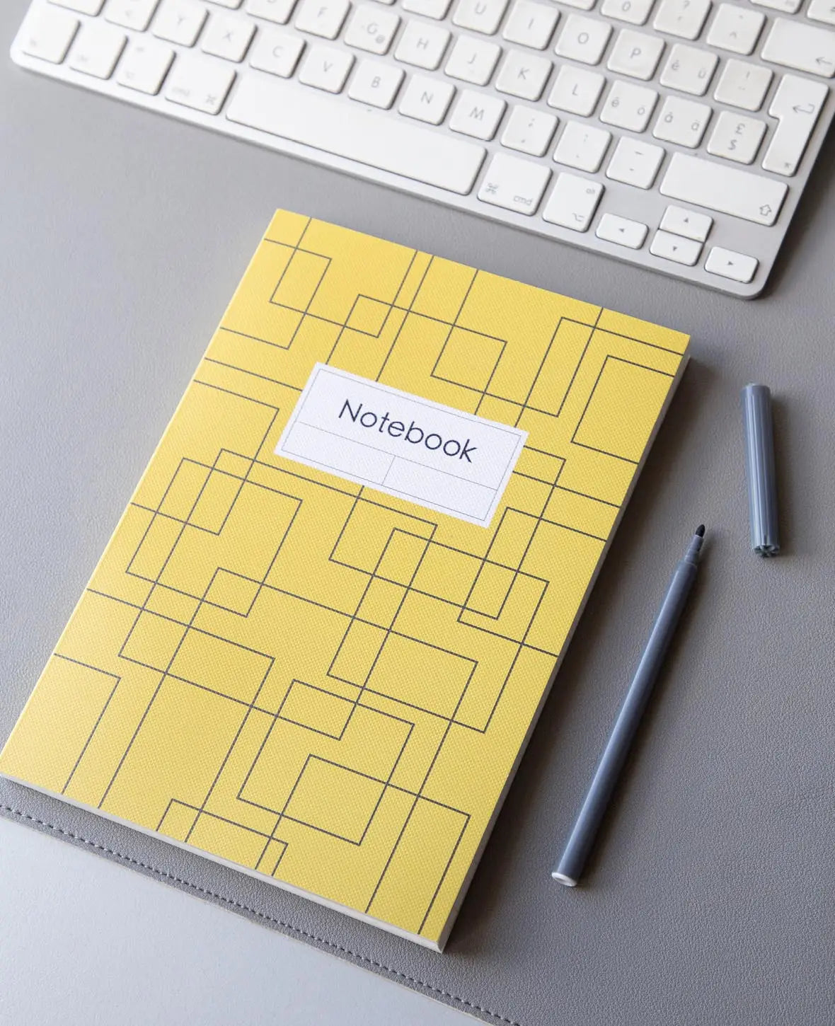 Notebook, A5, Notizheft mit karierten Blättern in grafischen Design, gelb, 80 g, 148 x 210 mm, 80 Blatt