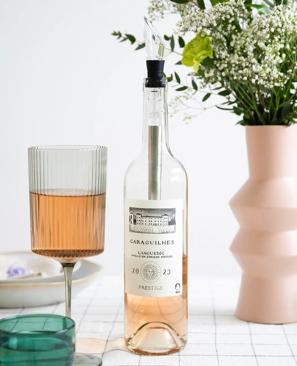 Flaschen Kühler aus Edelstahl mit Wein Dekanter und tropffreiem Ausguss