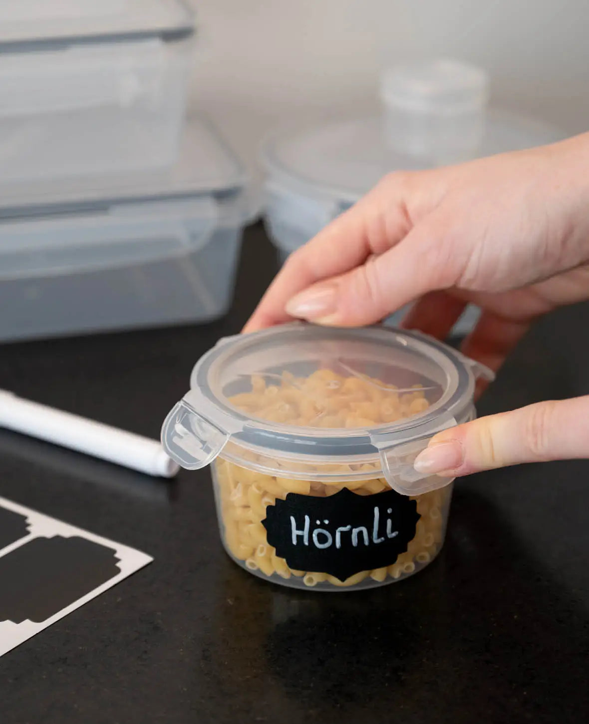 (20er Set) Frischhalte Dosen Auslaufsichere Mikrowellen Lunch Box Kühlschrank Organizer mit Deckel inkl. Etiketten + Kreide Marker