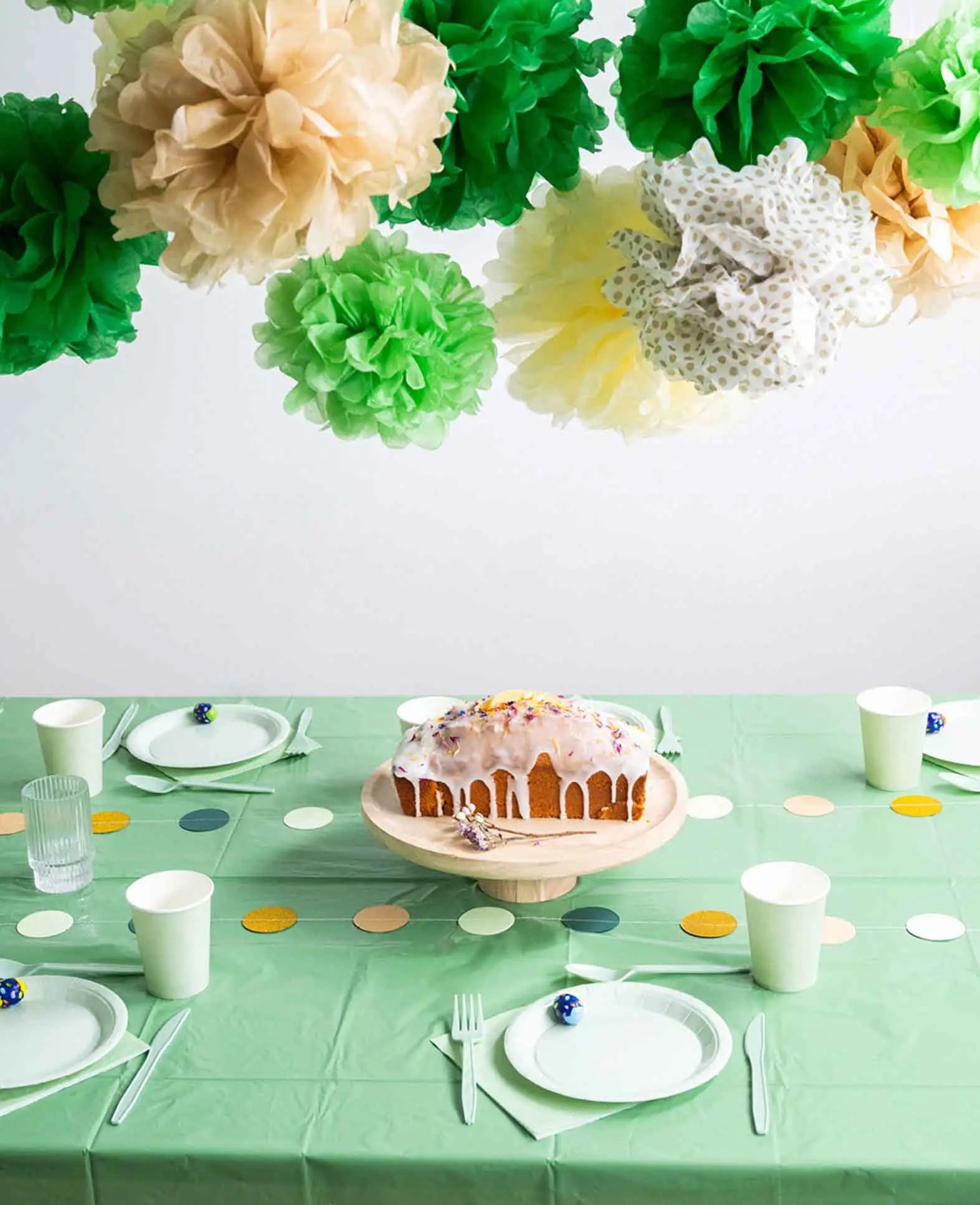 Papier Pompon's Deko Kreis Girlande Party - Grün / Braun / Beige, 15-tlg.