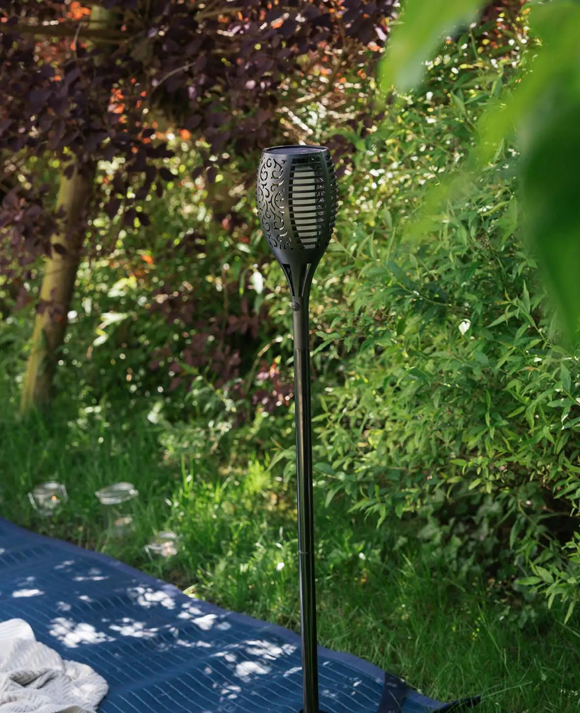Flackernde Outdoor LED Solar Gartenfackel – Warmweisses Licht
