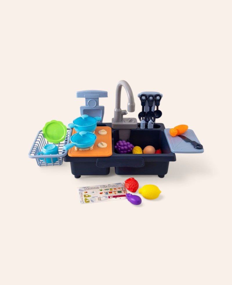 Küchenspielset mit fliessendem Wasser + Töpfe / Kochlöffel, 21-tlg.