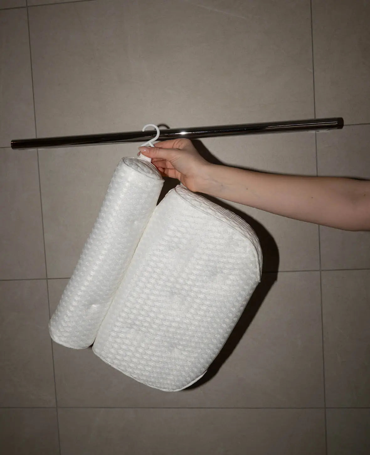 Badewannen Nackenkissen mit AirMesh Technologie, Weiss