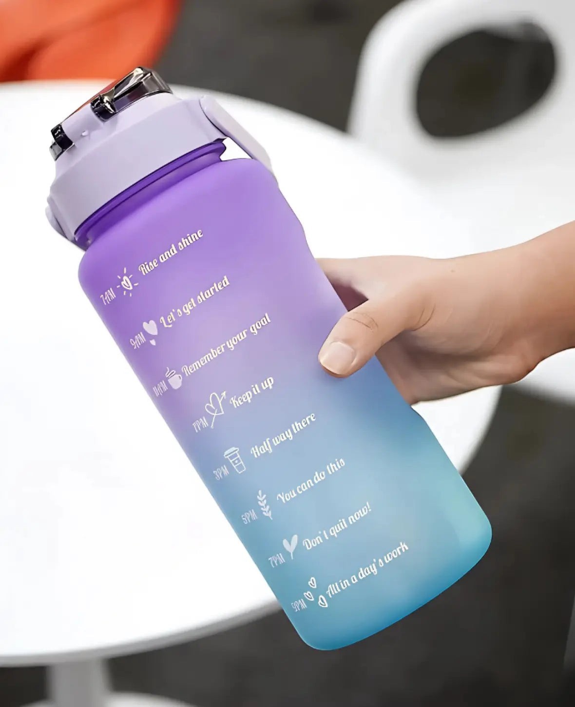 (2L) Tragbare Fitness Trinkflasche mit Zeit Markierung, Lila