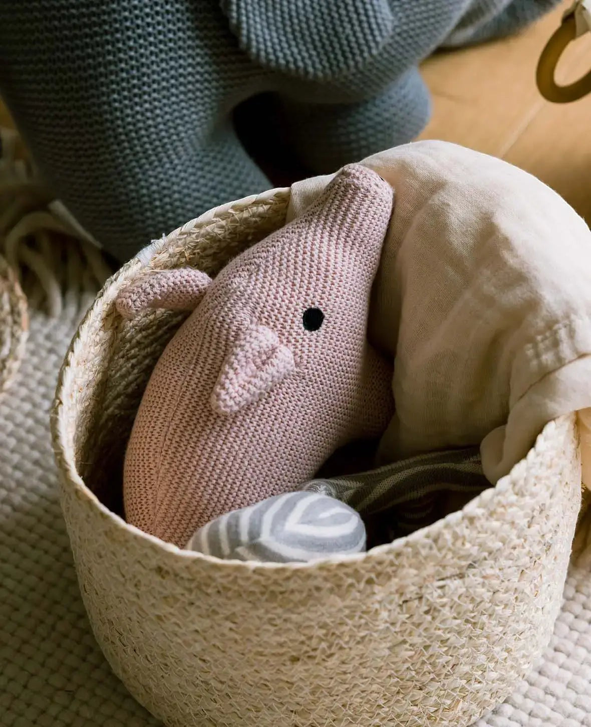 Stofftier Ferkel aus gestrickter Baumwolle
