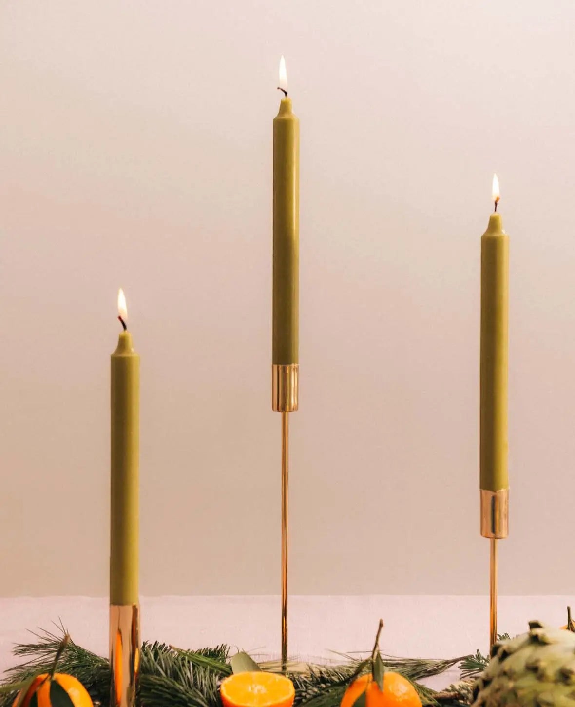 4er Set Stabkerzen / Tafelkerzen, Olivgrün, H 25 cm x Ø 2.2 cm