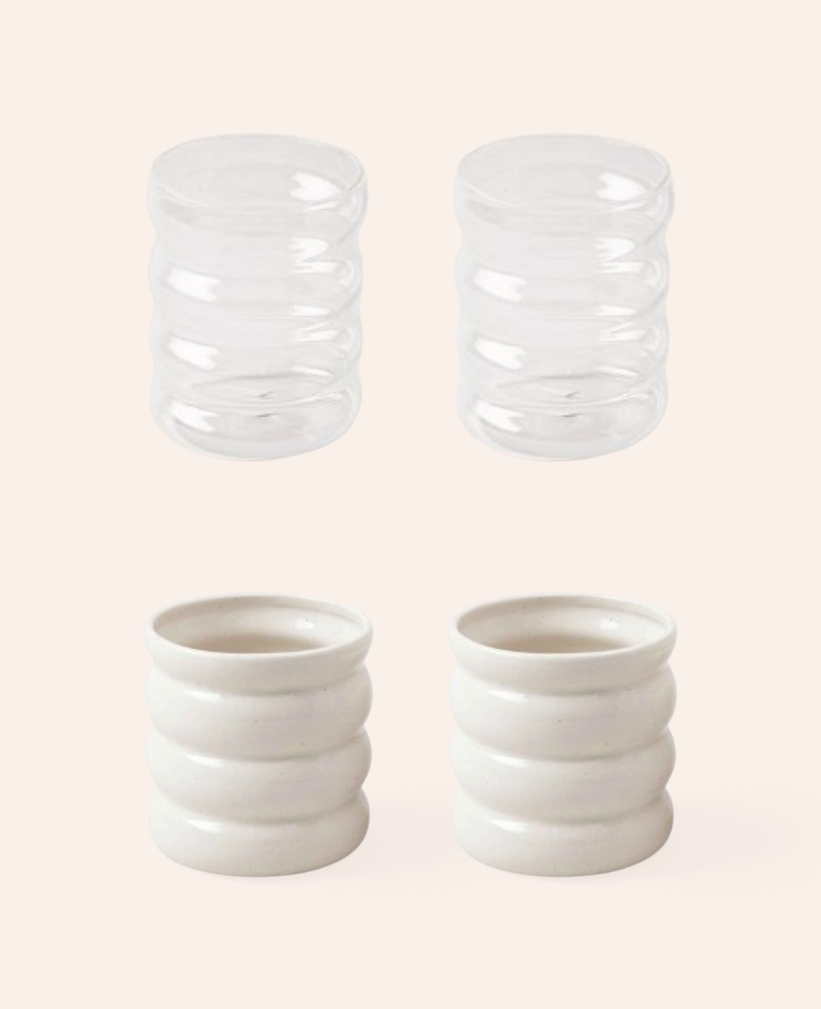 Esmée Bubble Becher und Gläser Set aus beigem Steingut mit Sprenkeln und transparentem Glas im gerippten Design