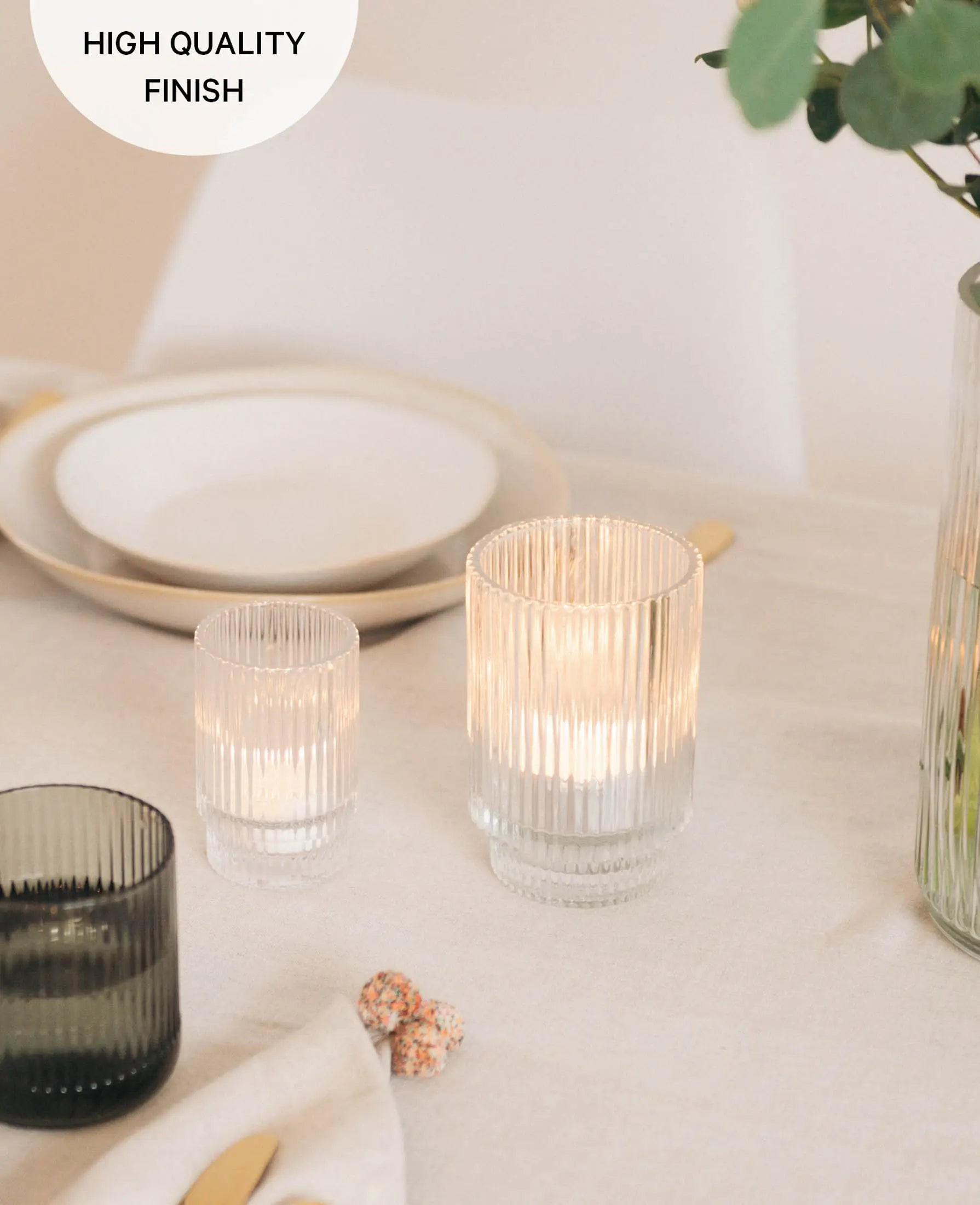 Esmée geriffeltes Teelichtglas aus Klarglas für eine gemütliche Tischdekoration bei Festen und Hochzeiten