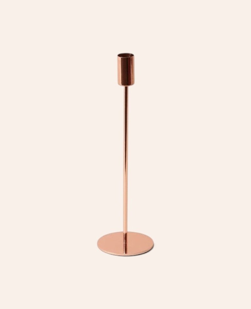 Esmée Kerzenständer aus glänzendem Kupfer für Stabkerzen, 29 cm hoch, mit schützendem Samtboden