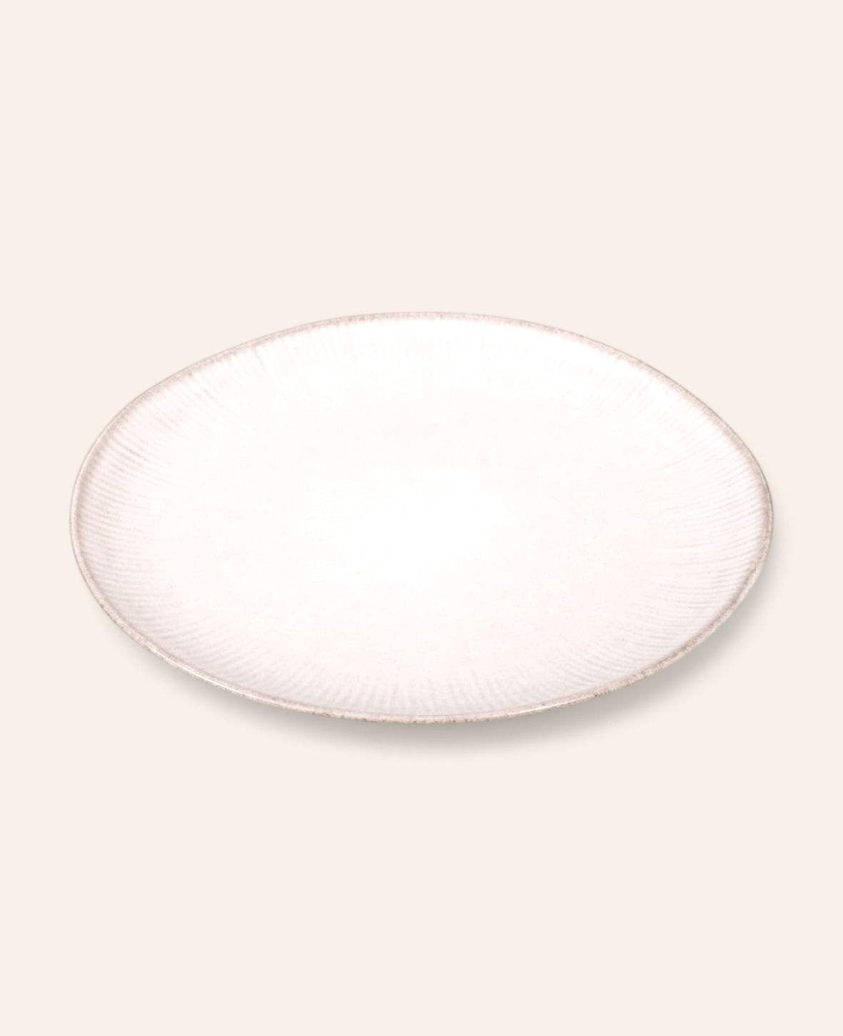 Esmée Nusa Essteller aus Steingut in Off White mit feinem Muster, 27,5 cm Durchmesser